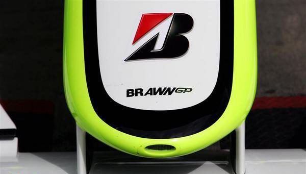 Villadelprat ve nubarrones en el horizonte de Brawn GP