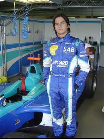 Nelson Piquet Jr sólo quiere un equipo importante