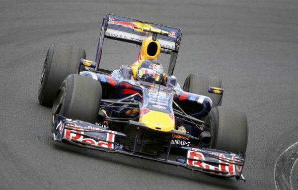 Webber adelanta a Vettel y se acerca a Button