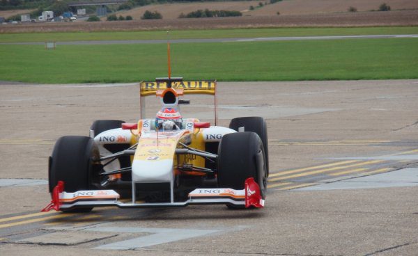 Grosjean realiza un test aerodinámico y está preparado para sustituir a Piquet