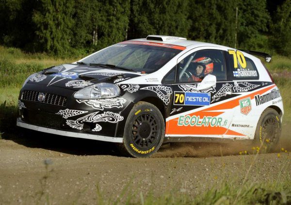 Raikkonen sorprende en el WRC