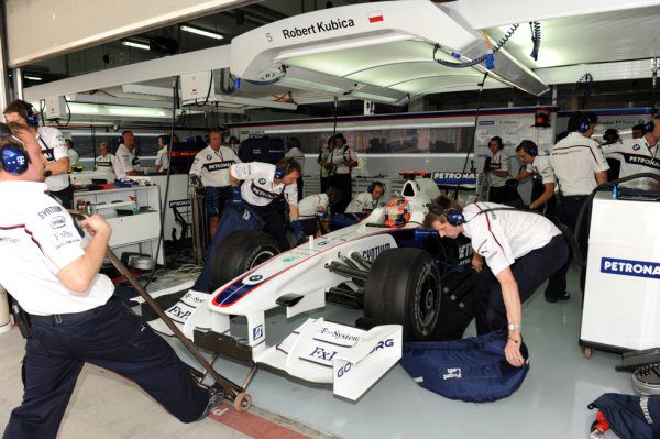 La FIA ya ofrece la plaza de BMW