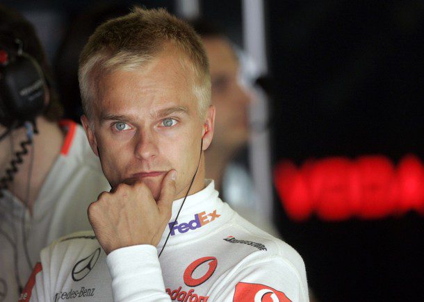Heikki "necesita mejorar" para seguir en McLaren