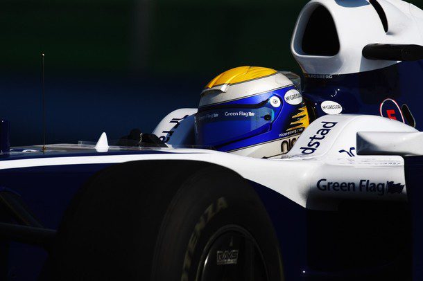 Rosberg sueña con el podio muy cargado de combustible