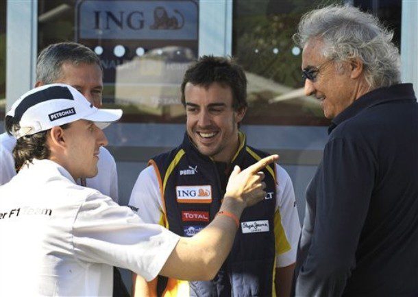 Kubica reconoce contactos con Renault