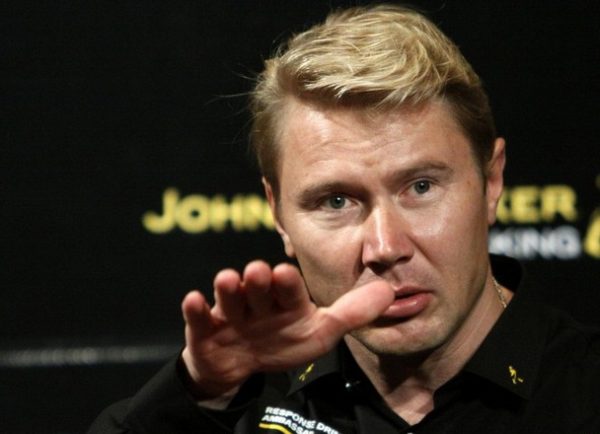 Häkkinen: "El espectáculo debe continuar"