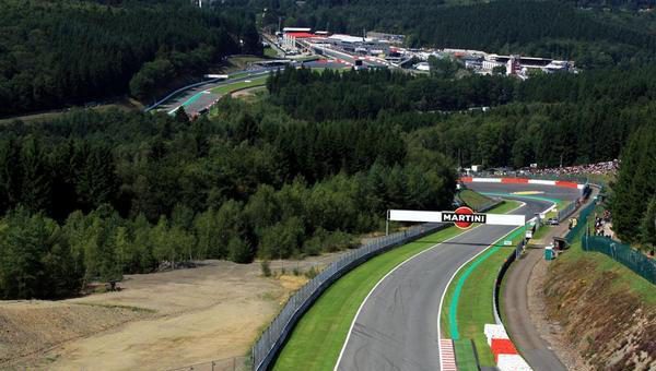 Spa Francorchamps se cae para 2010