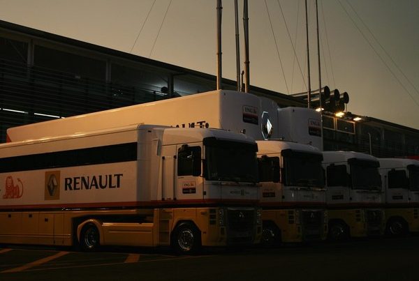 'Mutua Madrileña' rompe su acuerdo de patrocinio con Renault