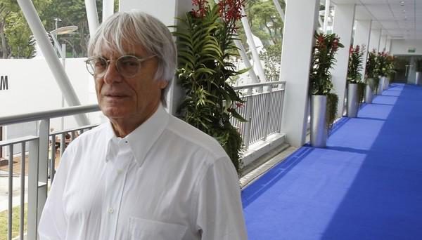 Ecclestone votó en contra de la sanción a Briatore