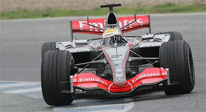 Hamilton lidera la primera sesión de pruebas en Monza