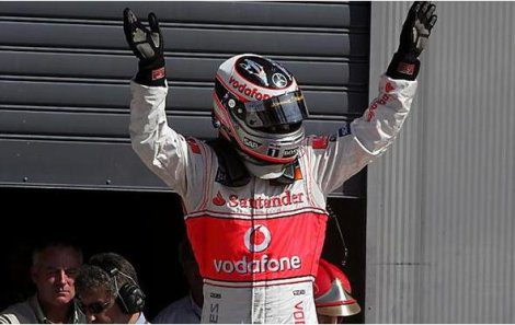 Fernando Alonso "Ahora hay que rematar la pole"