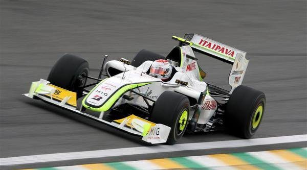 Barrichello vence a Button el viernes