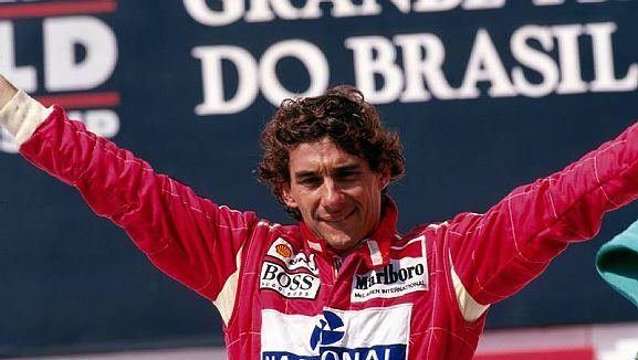 Hamilton visitó la tumba de Ayrton Senna