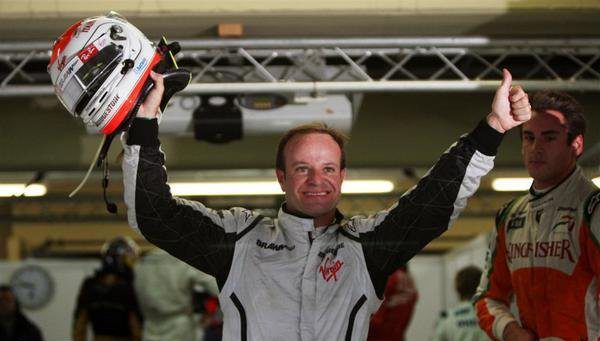 Barrichello pone a Button contra las cuerdas