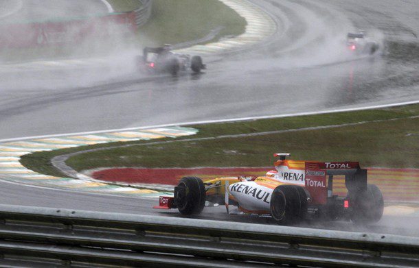 Webber: "La Fórmula Uno debe aprender de este caos"