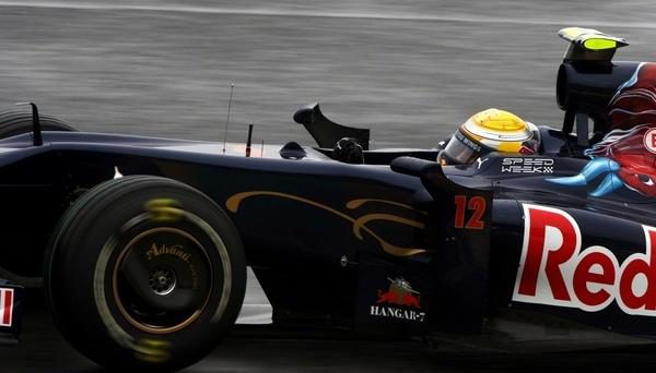 Toro Rosso y Buemi vuelven a los puntos