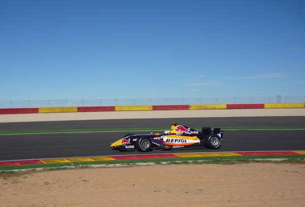 Alguersuari 8º y Costa campeón en MotorLand Aragón