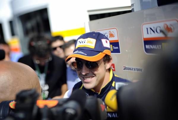Alonso: "Dejo un montón de amigos en Renault"
