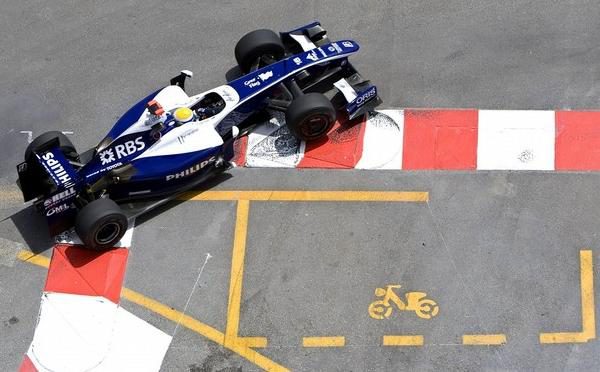 Williams confirma que correrá con Cosworth