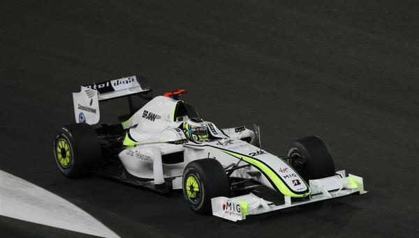 Brawn GP empieza bien el último GP de 2009