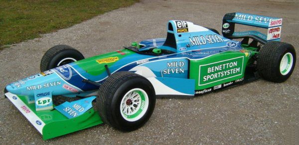 Sale a la venta en eBay el 'Benetton B194'