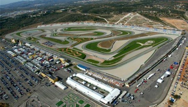 Cheste se prepara para la llegada de Alonso