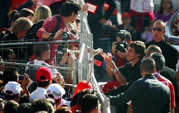 Alonso, el gran protagonista de las 'Ferrari World Finals' en Cheste