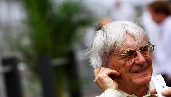 Ecclestone: "Brawn y Button están discutiendo"