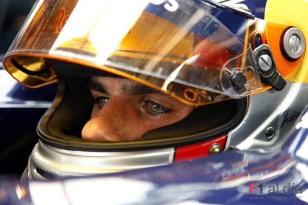 El representante de Alguersuari está sorprendido de que el español no aparezca en la lista de la FIA