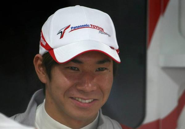 Sauber confirma oficialmente a Kobayashi