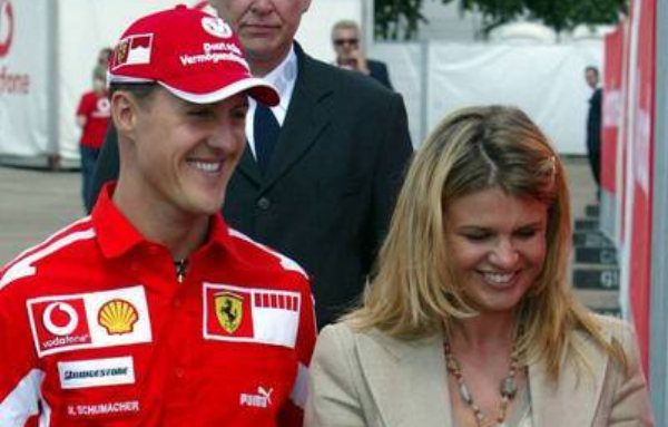 Corinna Schumacher aprueba la decisión de su marido