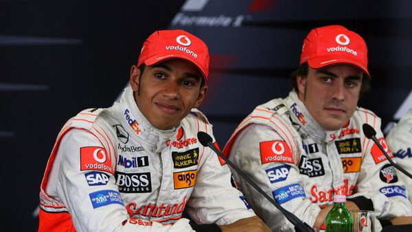Hamilton empieza a calentar la temporada: "En 2007 batí a Alonso"
