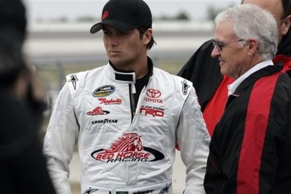 Nelsinho Piquet anuncia que se marcha a la Nascar