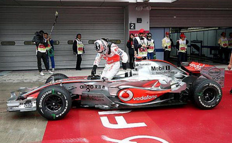Hamilton, 70 milésimas más rápido que Alonso, pole en Japón