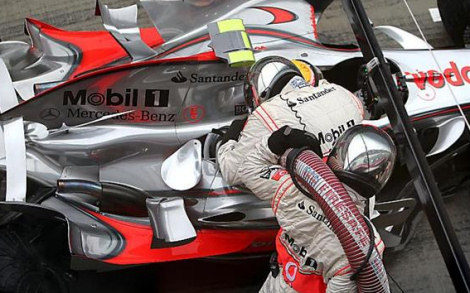 McLaren estrenará propulsor en el coche de Hamilton