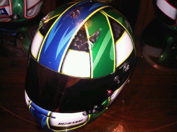 Di Grassi nos enseña su nuevo casco