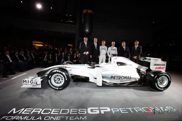 'Mercedes GP Petronas' presenta su equipo