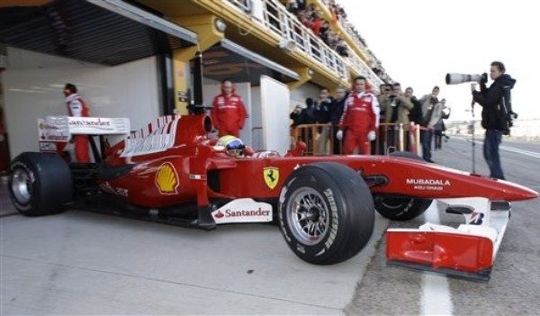 Massa sigue siendo el más rápido en Valencia