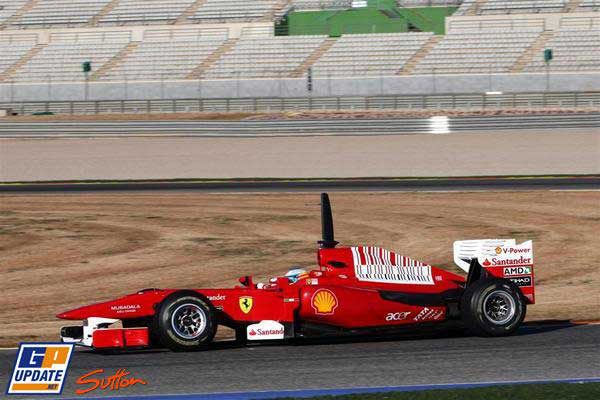 Alonso ya rueda con el Ferrari