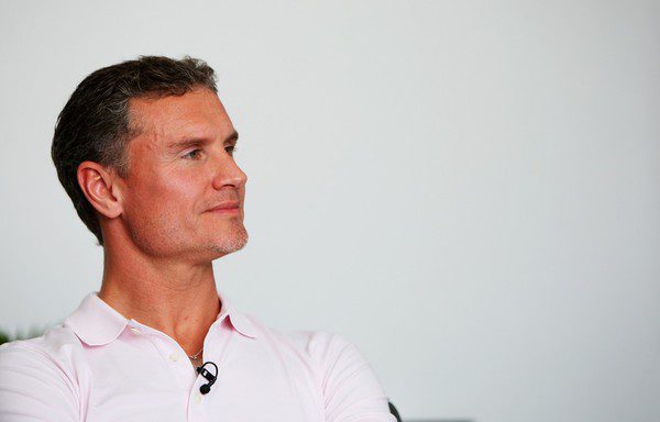 Coulthard espera que Button iguale a Hamilton
