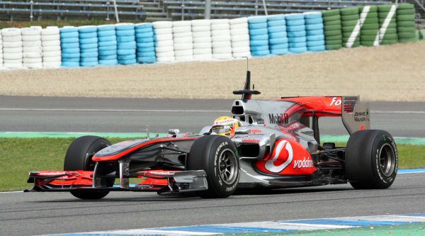 Hamilton cierra los test de Jerez con  el mejor tiempo