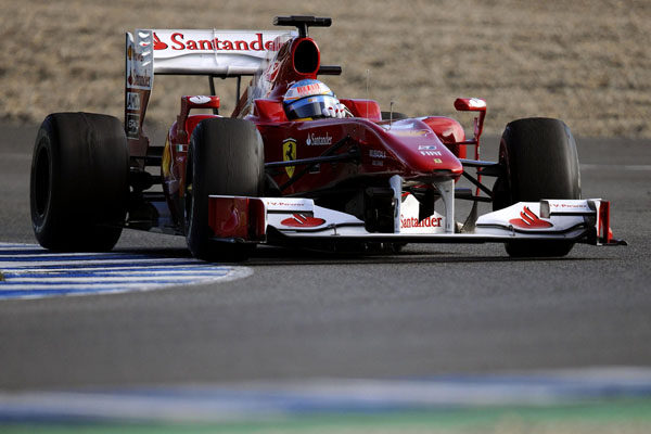 Alonso destroza el récord al inicio de la sesión