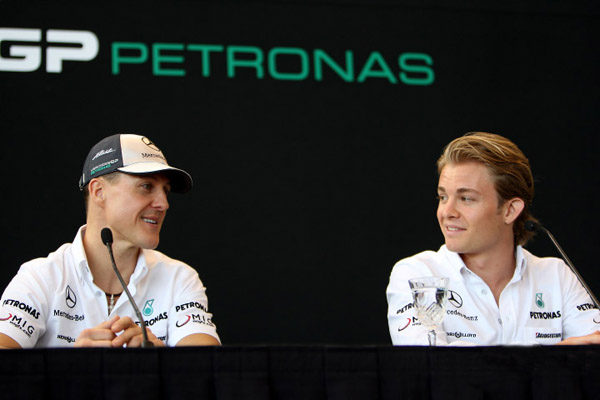 Schumacher: "Tengo siete rivales"