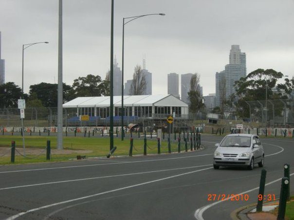 Así se prepara Albert Park para acoger la F1