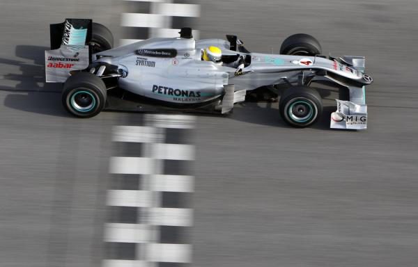 Rosberg consigue el primer podio de Mercedes