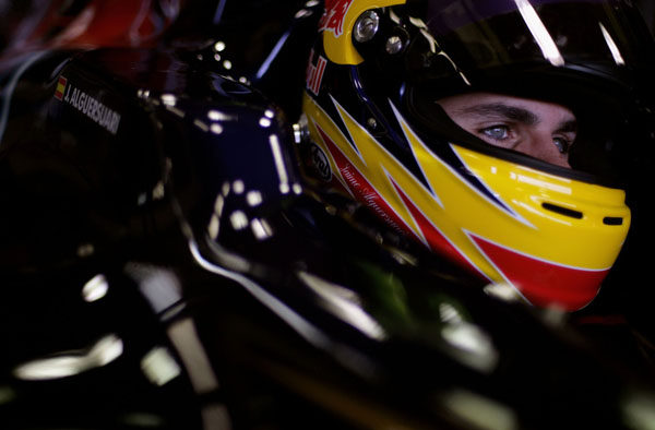Alguersuari: "He entendido que en F1 sólo sobreviven los que atacan"