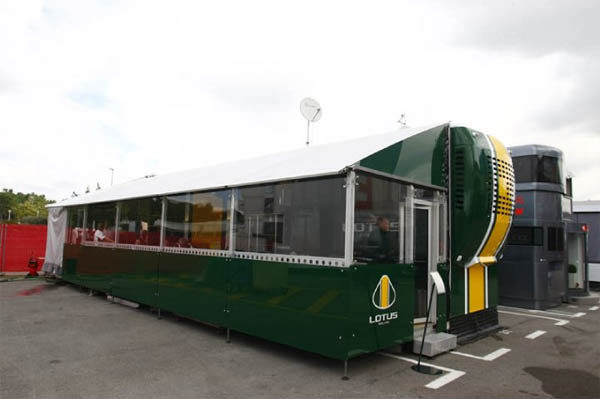 Nueva equipación para el equipo Lotus