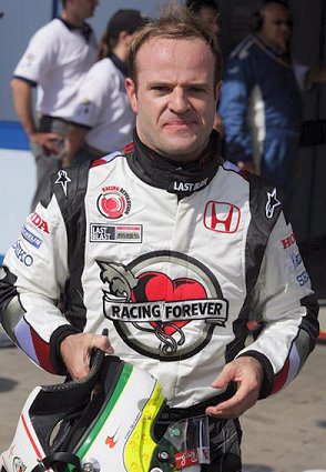 Brawn confirma a Barrichello como piloto de Honda