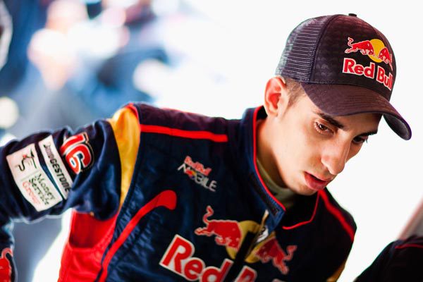 Buemi niega haberse comprometido con Toro Rosso