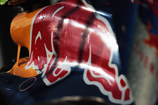 Red Bull domina la primera sesión en Hungría